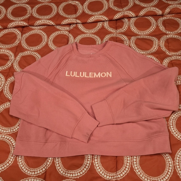 Lululemon Oversized Cropped Scuba Sweatshirt in Sakura Pink - Picture 1 of 3